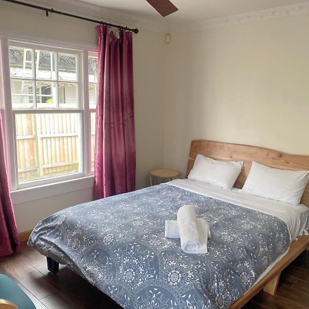 Merivale Four Bedroom House 크라이스트처치 외부 사진