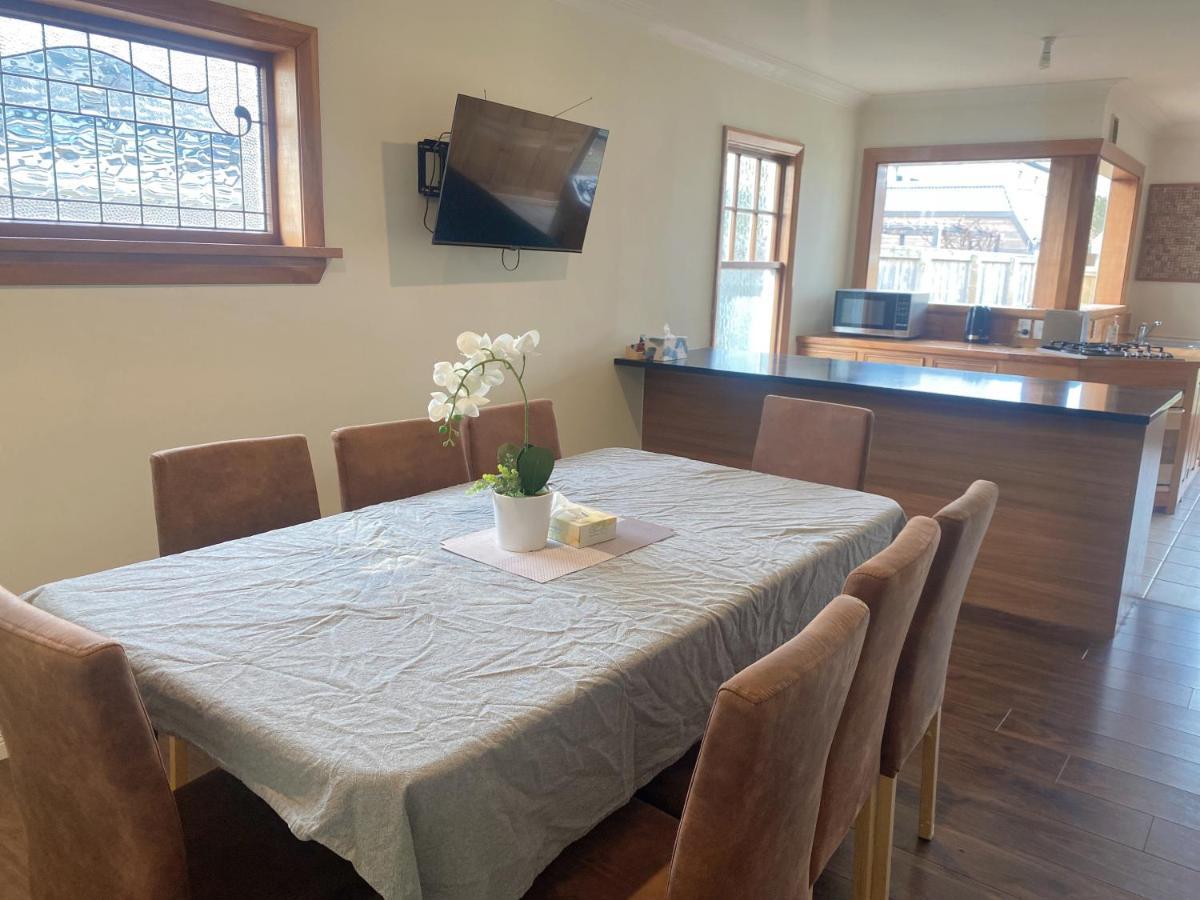 Merivale Four Bedroom House 크라이스트처치 외부 사진